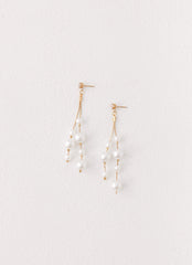 Mallorie Earrings - Pearl